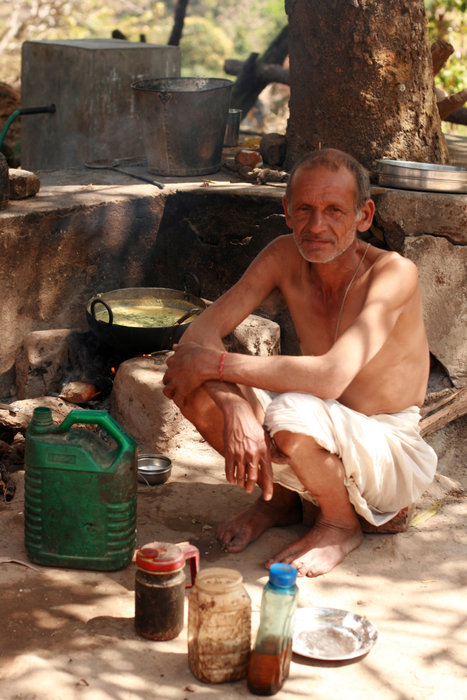 абориген Халдвани, Индия