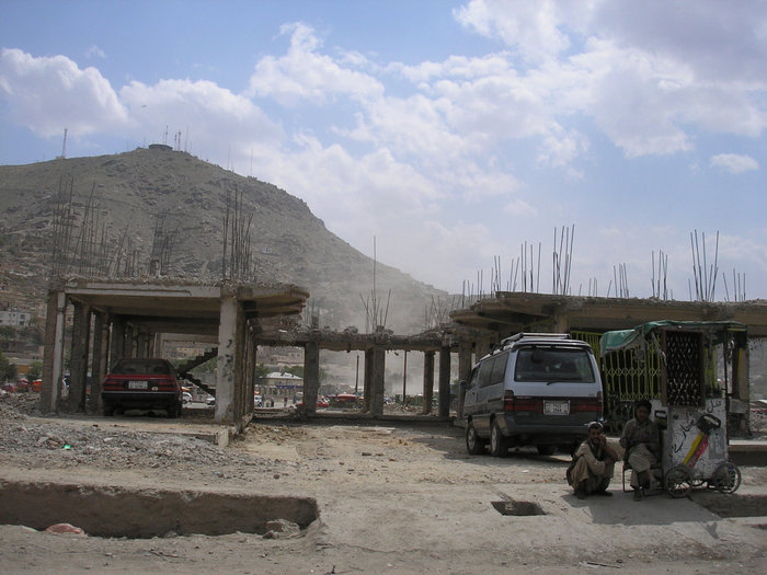 Руины после бомбежки американцами. Кабул, Афганистан