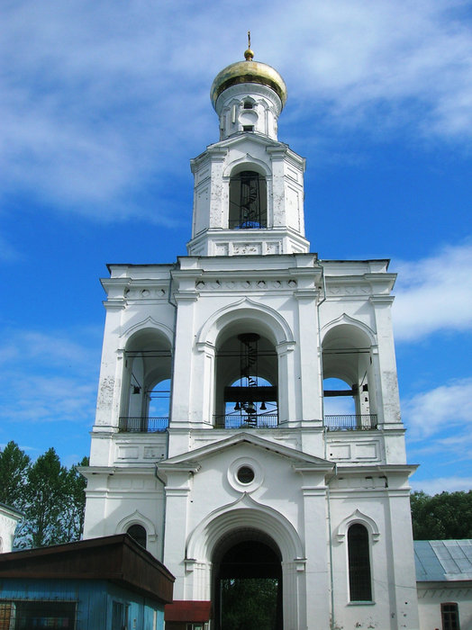 Юрьев монастырь Великий Новгород, Россия