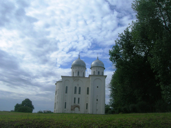 Юрьев монастырь Великий Новгород, Россия