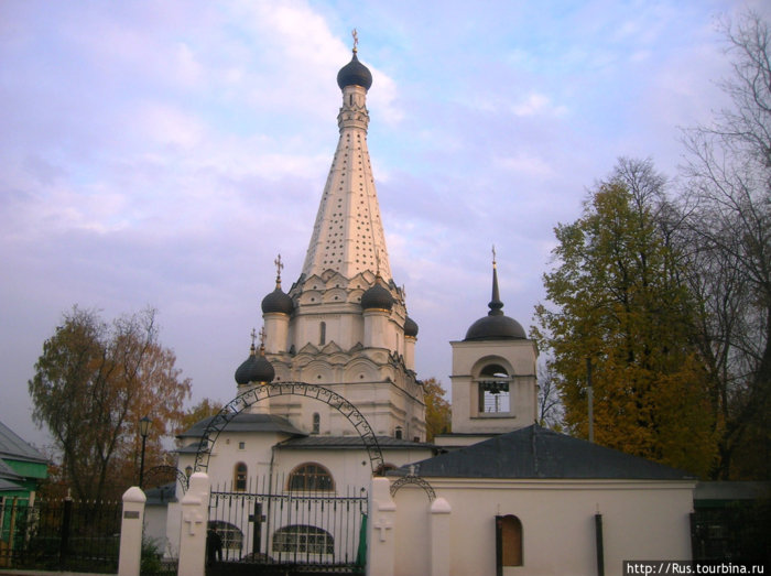 Покровская церковь в Медведкове Москва, Россия