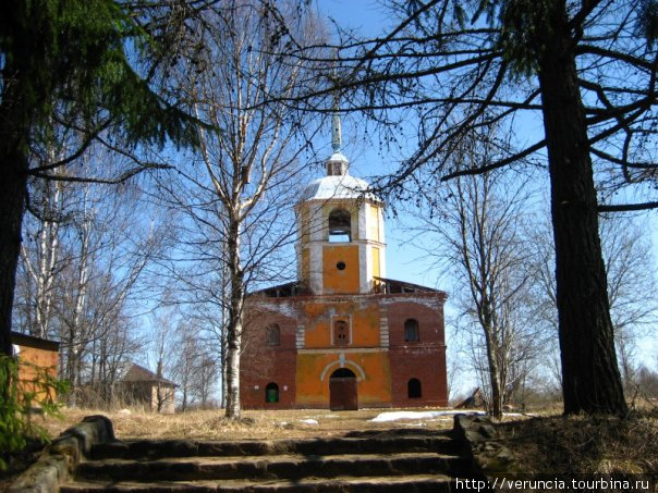 Церковь в честь Казанской Божией Матери Тихвин, Россия
