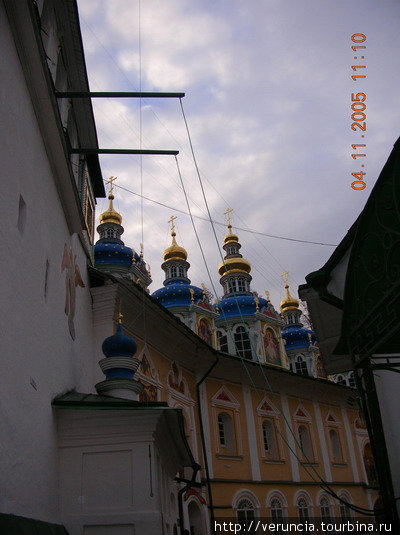 Успенский пещерный храм Печоры, Россия