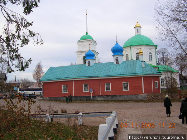 Церковь в Печоре рядом с монастырем Печоры, Россия