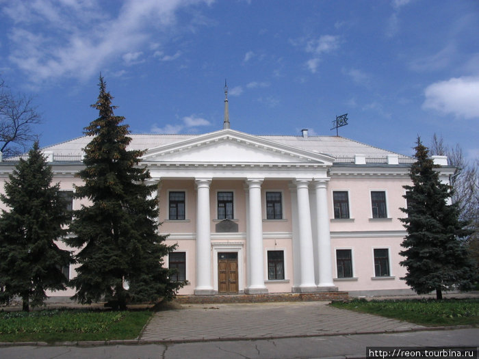 Здание музея Очаков, Украина