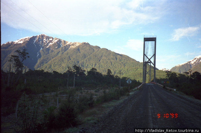 Впереди — мост Чили