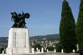 монумент в память о триестинцах, павших в Первую мировую войну