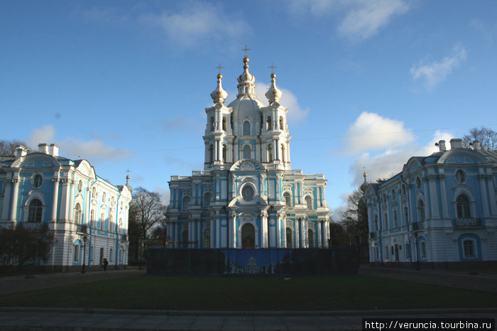 Смольный - самая высокая смотровая площадка города Санкт-Петербург, Россия