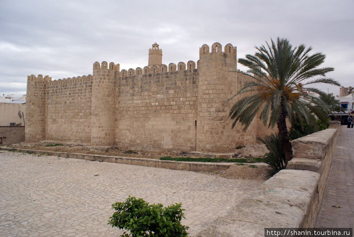 Монастырь-крепость в Сусе Сусс, Тунис