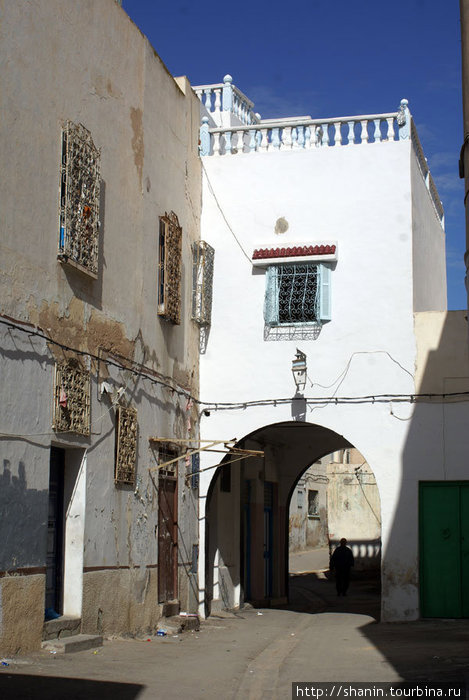 Арка Сфакс, Тунис