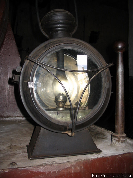 Старинный паровозный фонарь Талицы, Россия
