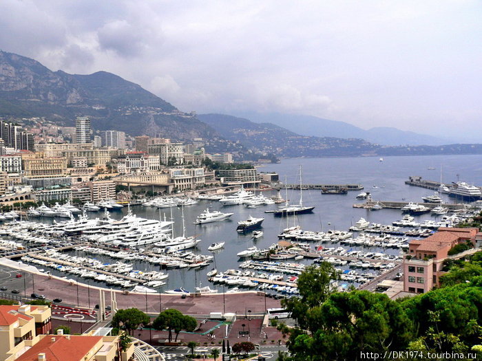 Совсем маленькое, но очень богатое Монако