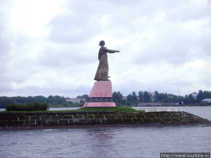 Монумент Мать-Волга — одна из эпохальных работ строителя Алексея Слепнёва Рыбинск, Россия