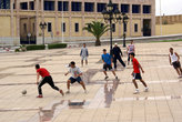 Футбол на городской площади
