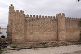 Крепость-монастырь в центре медины Суса