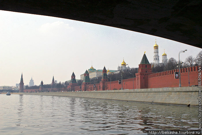Открытие навигации по Москве-реке (апрель 2009) Москва, Россия