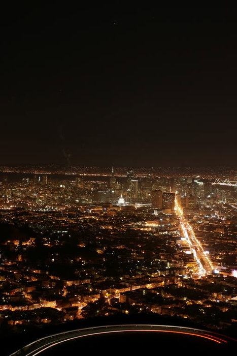 Вид на ночной СФ с Горы Твин Пикс Сан-Франциско, CША