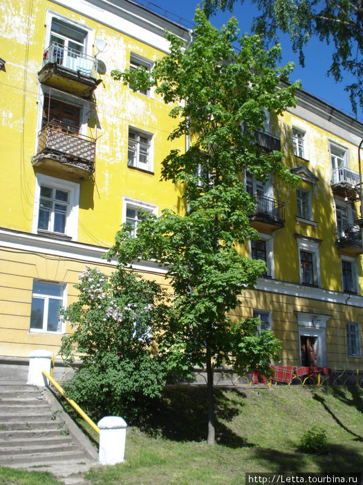 В маленьком городе, где очень много храмов Углич, Россия