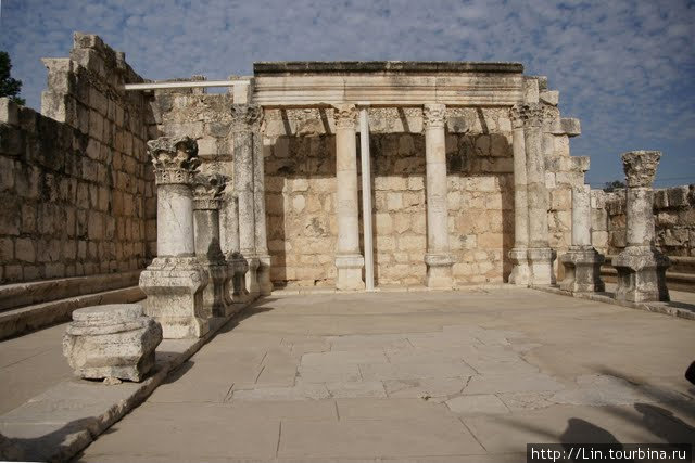 Белая синагога Капернаум, Израиль