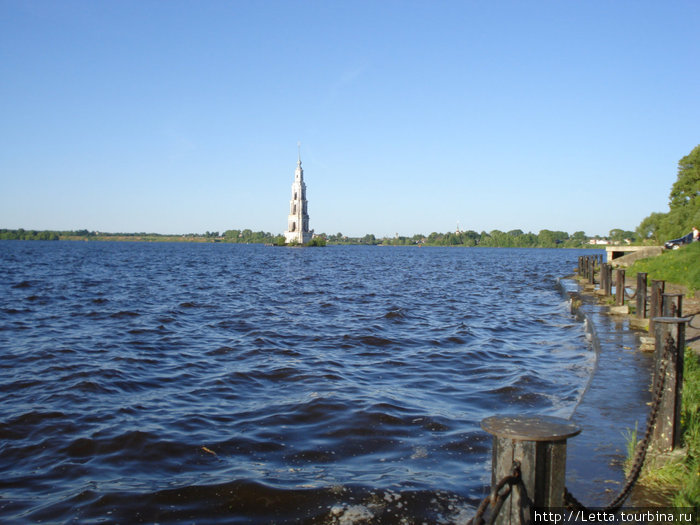 Городок на Волге Калязин, Россия