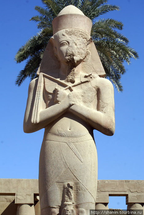 Фараон Луксор, Египет