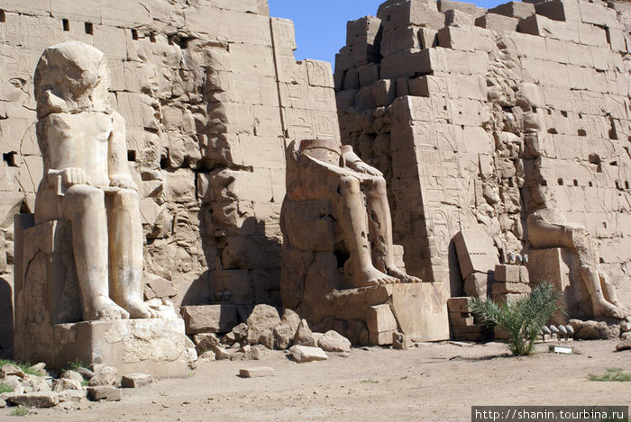 Статуи Луксор, Египет