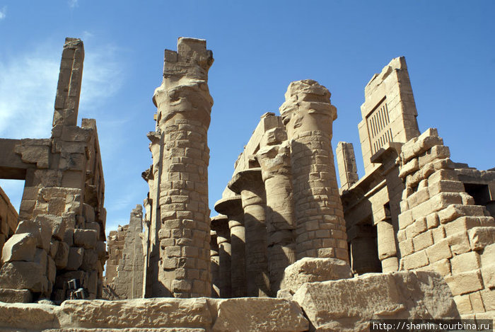 Колонны Карнакского храма Луксор, Египет