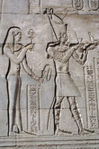 Сценка из жизни фараонов — на стене храма Гора