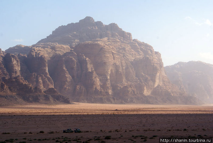 Пустыня Вади-Рум перед закатом Пустыня Вади Рам, Иордания
