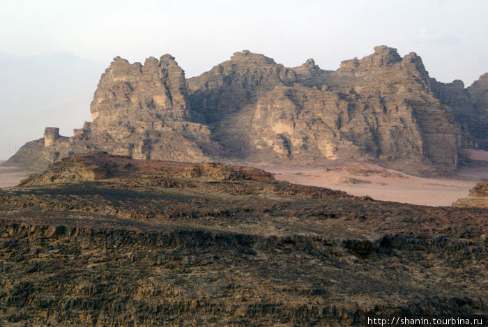 Горы в пустыне Вали-Рум Пустыня Вади Рам, Иордания