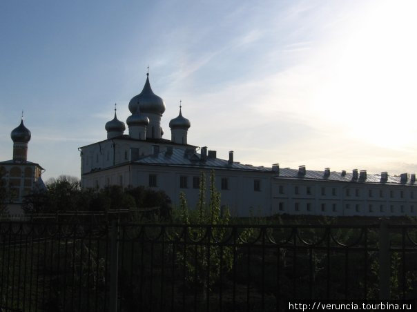 Солнце еще только встает Великий Новгород, Россия