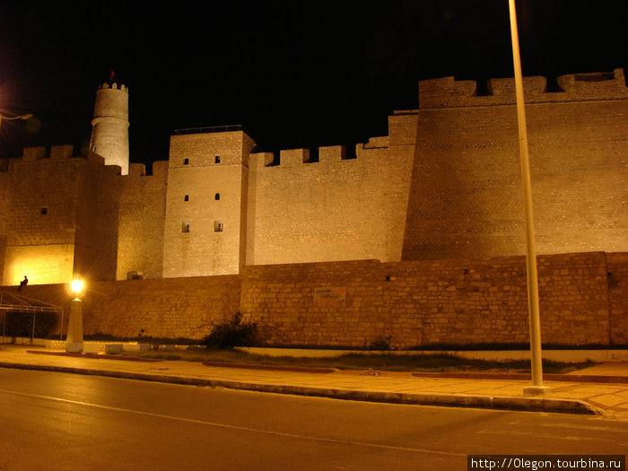 Стена в Монастире Тунис