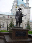 Памятник художнику В. И. Сурикову