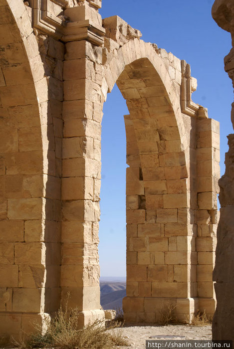 Высокая арка Шобак, Иордания