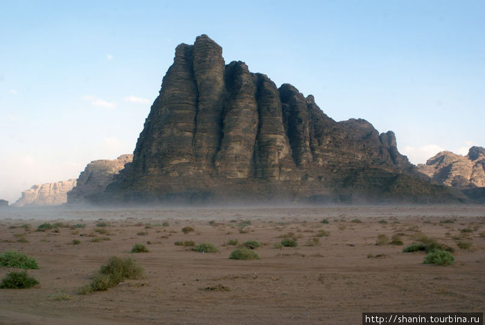 Семь столпов мудрости перед закатом Пустыня Вади Рам, Иордания