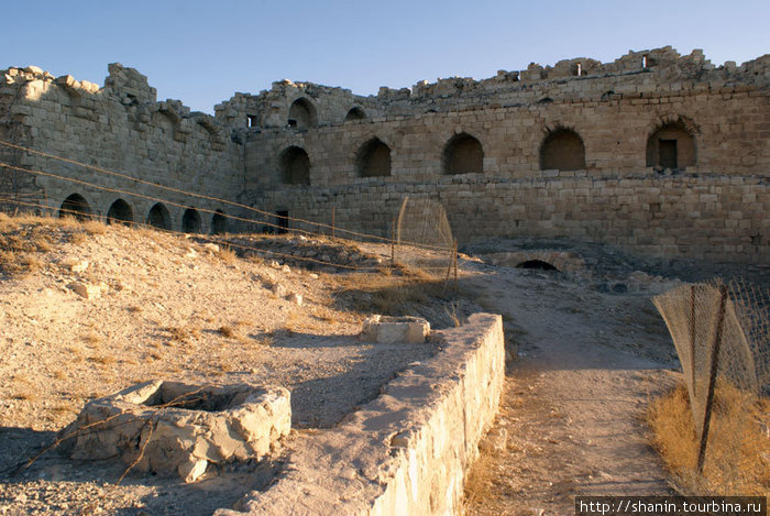 Руины замка Карак Эль-Карак, Иордания