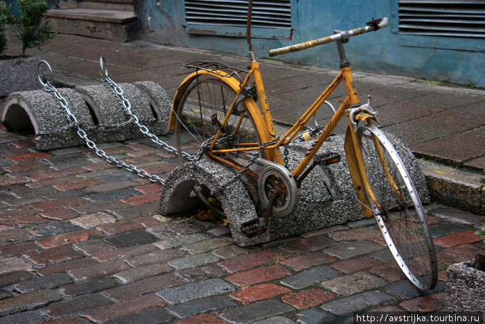 припаркованный велосипед Таллин, Эстония