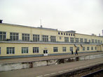 В 1931-1933 годах на железнодорожной станции Иваново был построен нынешний, более вместительный вокзал.
