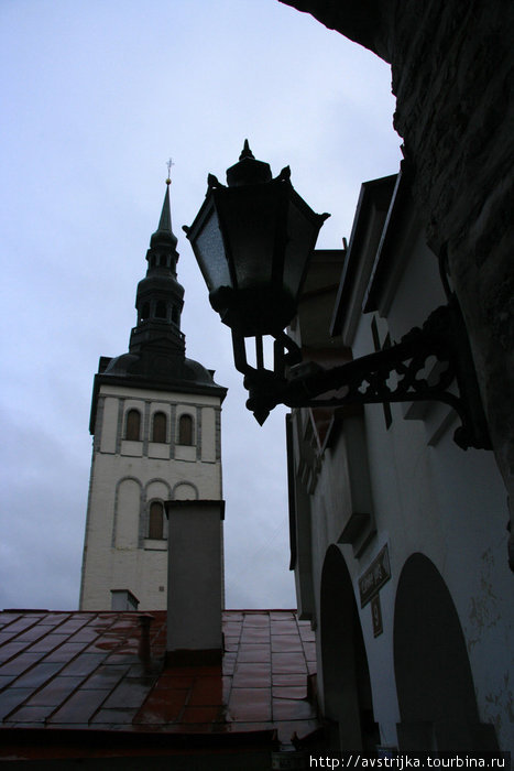 шпиль и фонарь Таллин, Эстония