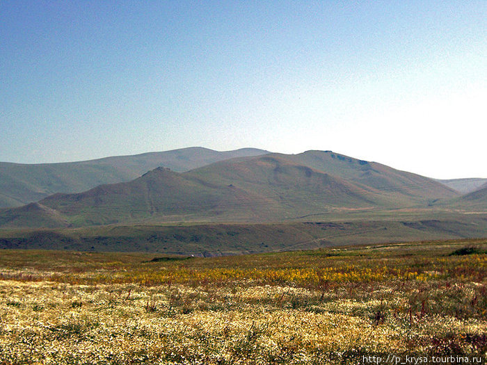 Равнина у Спандарянского водохранилища Спандарянское водохранилище, Армения
