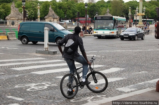 Вело-мото Париж, Франция
