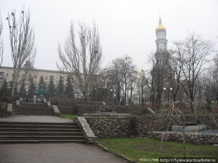 Парк с каскадом ступенек Харьков, Украина