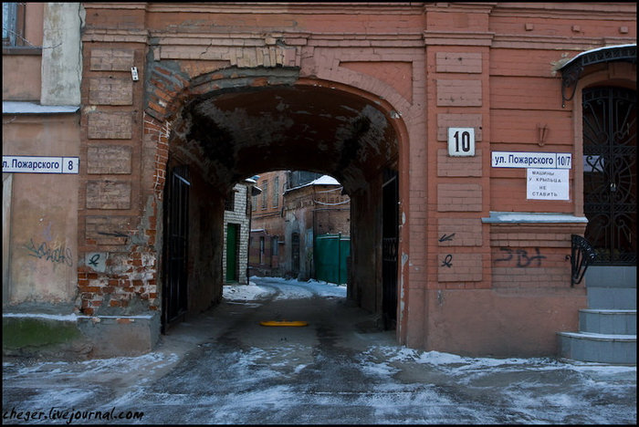 Как и положенно — задние дворы в ужасающем состоянии Нижний Новгород, Россия