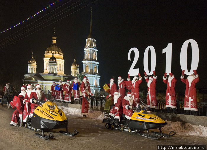 Деды Морозы примчались в Рыбинск Рыбинск, Россия