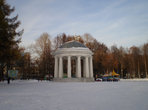 Ротонда — символ Перми, построена по проекту архитектора И. И. Свиязева в 1824 году