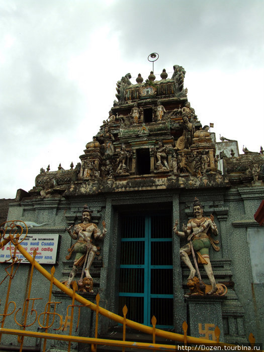 Шри-Ланка. Галле. Индуисткий храм Галле, Шри-Ланка