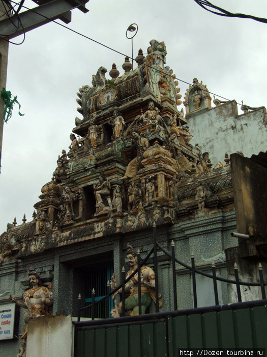 Шри-Ланка. Галле. Индуисткий храм