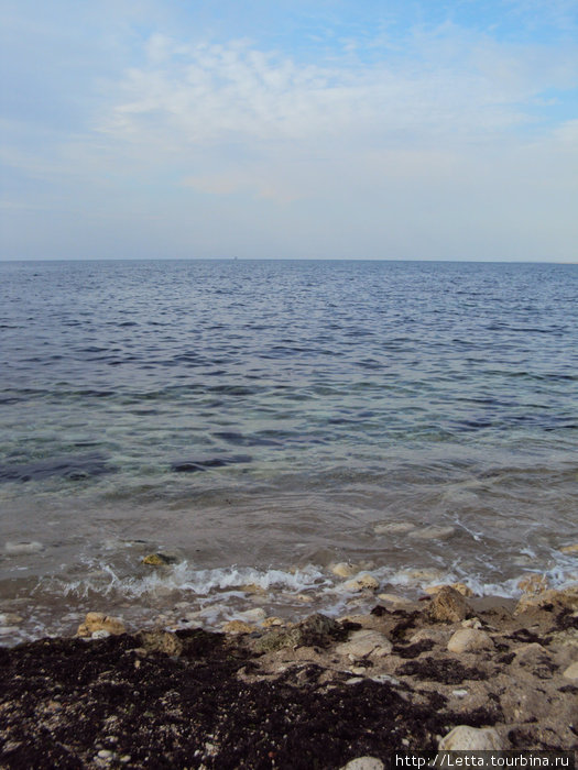 Даже в октябре в Черном море можно купаться Область Севастополь, Россия