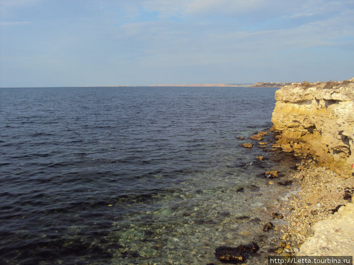 Даже в октябре в Черном море можно купаться Область Севастополь, Россия