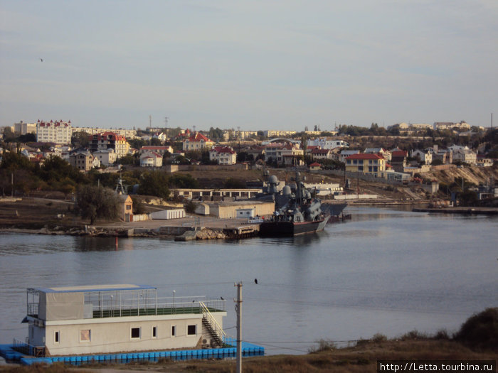 Даже в октябре в Черном море можно купаться Область Севастополь, Россия